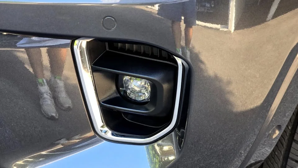 2023 Ford Everest III 2