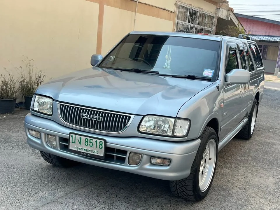 2002 Isuzu Faster Dragon Eyes III 3