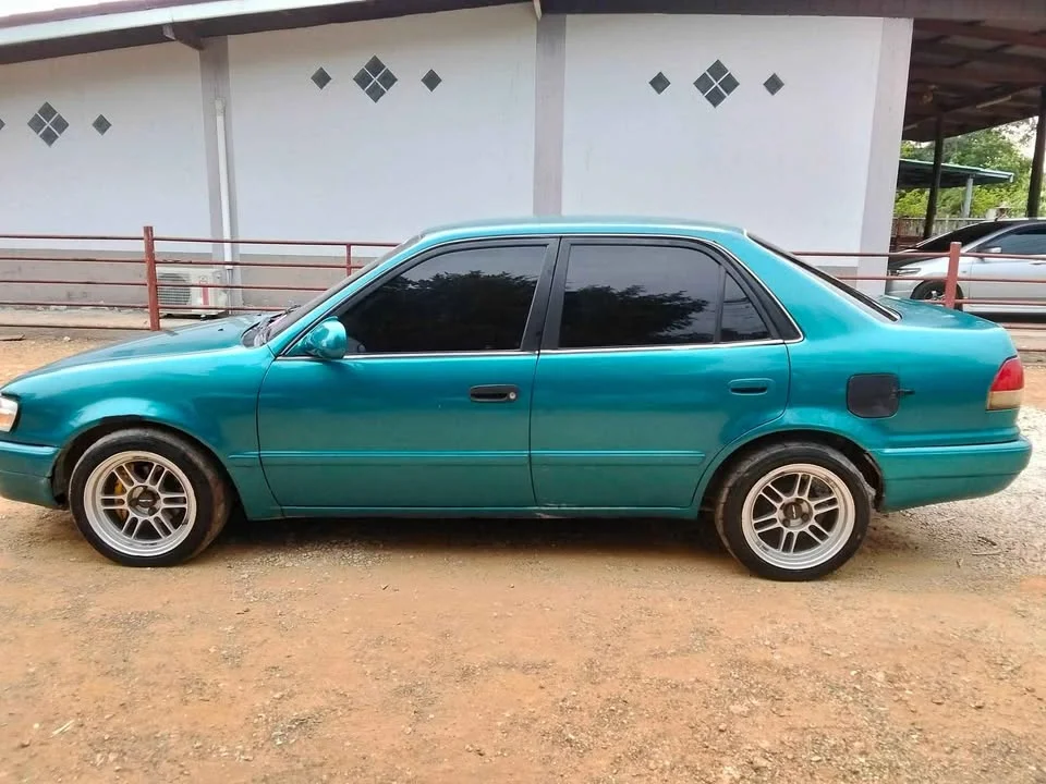 1997 Toyota Corolla Altis VIII (E110) 2