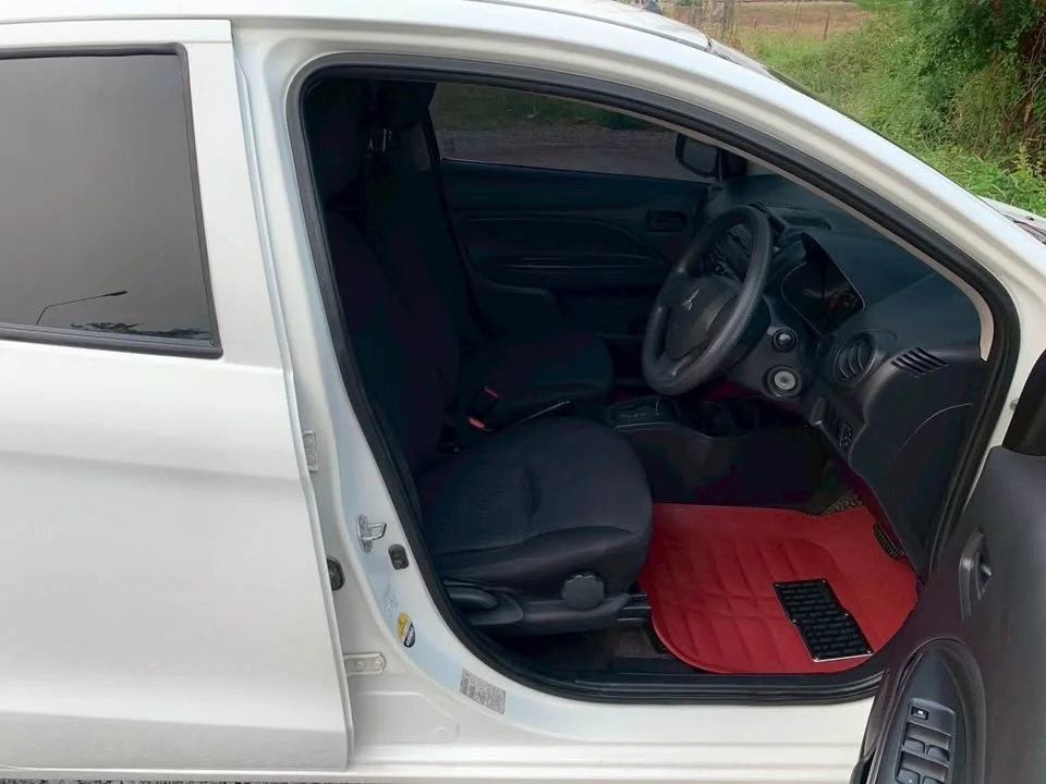 2014 Mitsubishi Mirage VI 2
