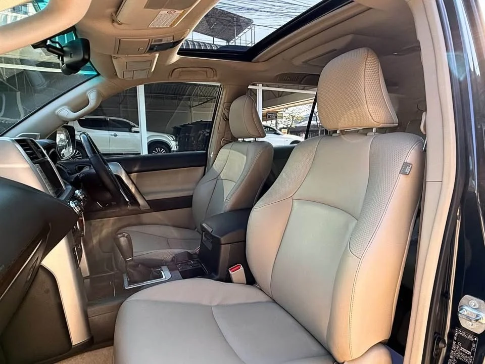 2012 Toyota Land Cruiser Prado J150 3