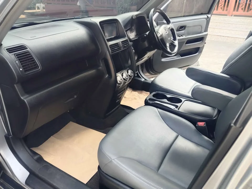 2003 Honda CR-V II 2