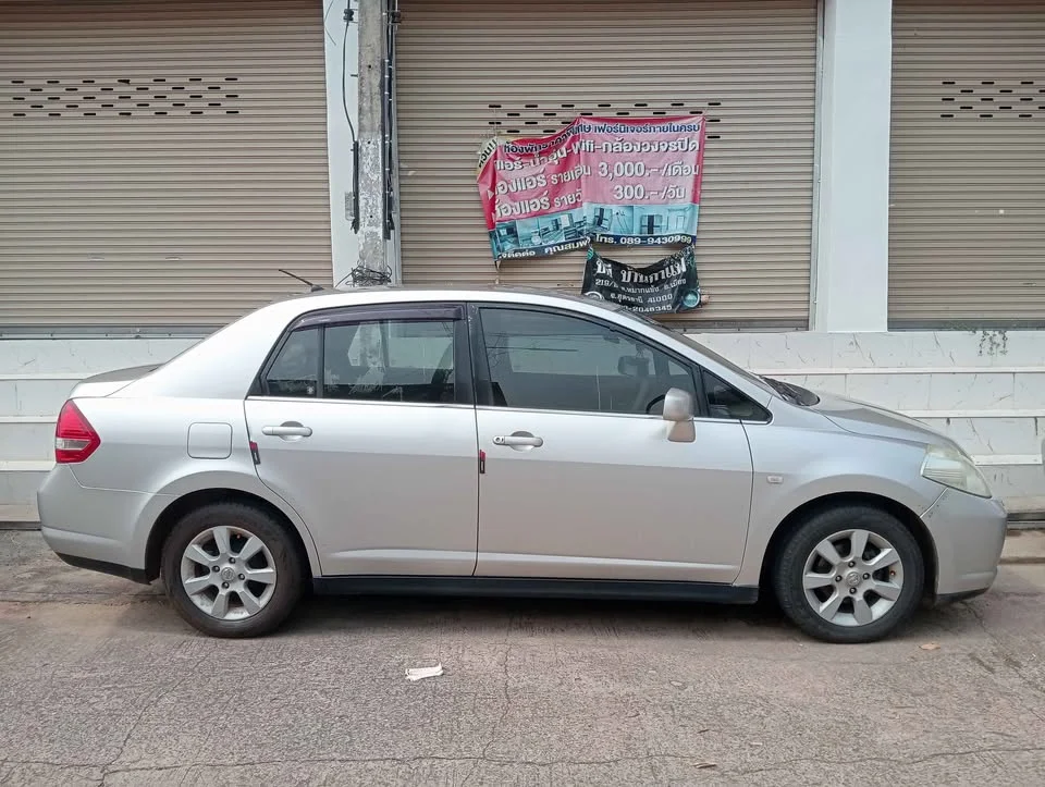 2008 Nissan Tiida I (C11) 3