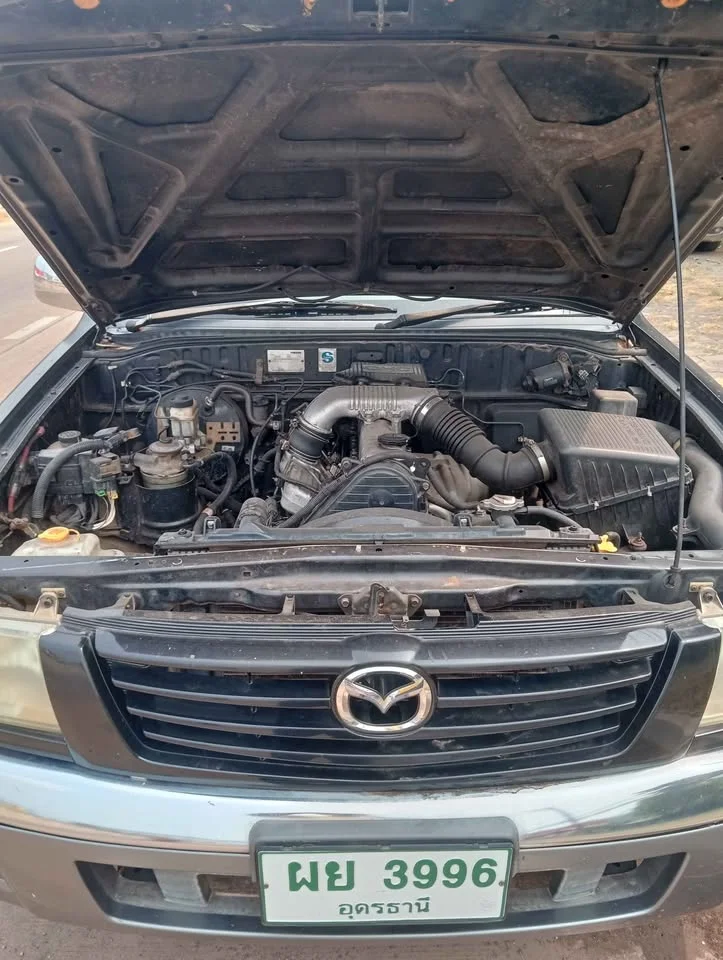2005 Mazda 2500 Fighter V 2