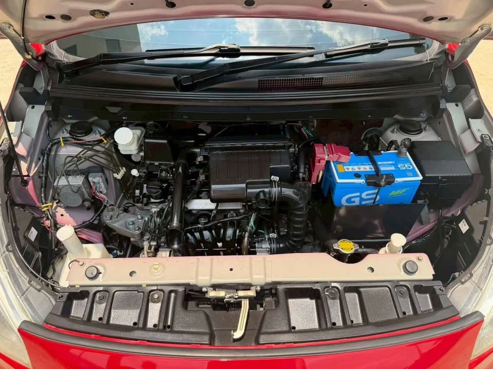2013 Mitsubishi Attrage VI 2