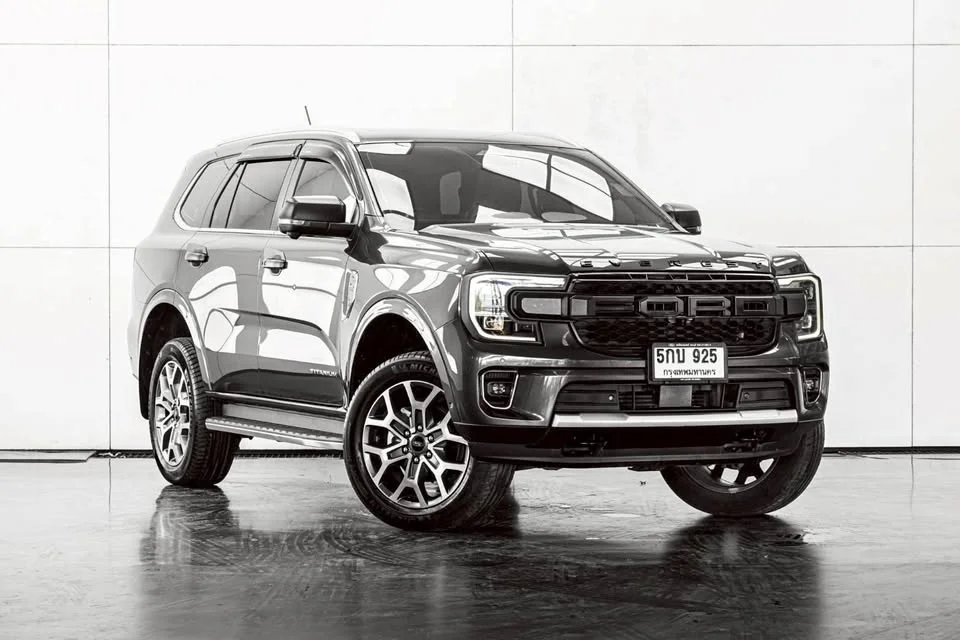 2023 Ford Everest III 2