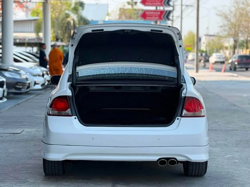 2009 Honda Civic VIII 3
