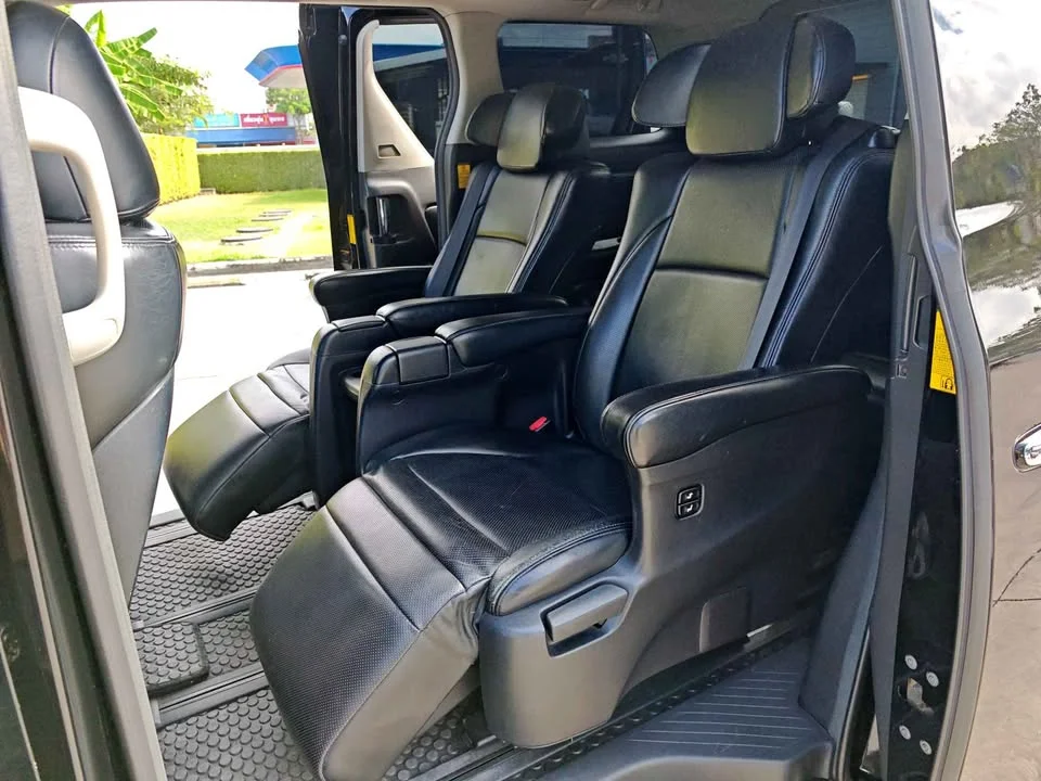 2012 Toyota Alphard, Vellfire II (AH20) 3