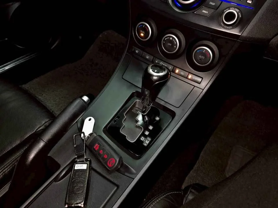 2012 Mazda 3 II 3