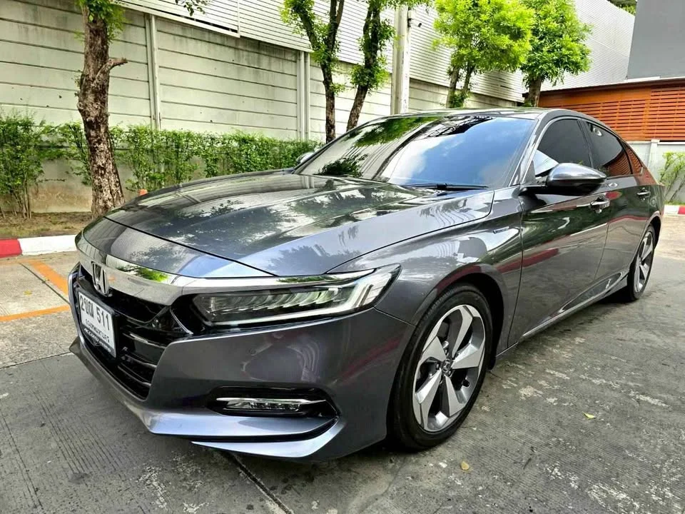 2021 Honda Accord X 2