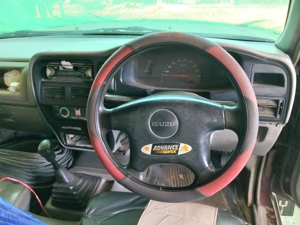 1999 Isuzu Faster Dragon Eyes III 2