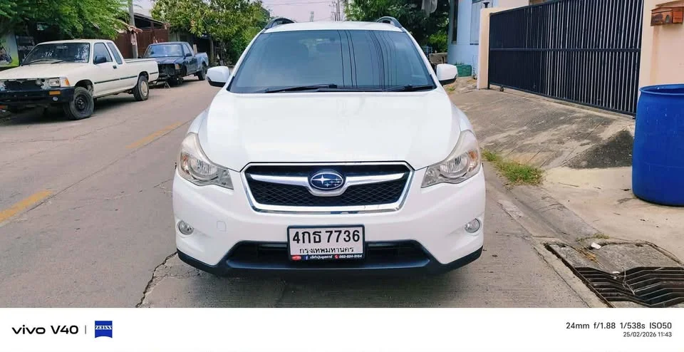 2014 Subaru XV I 2