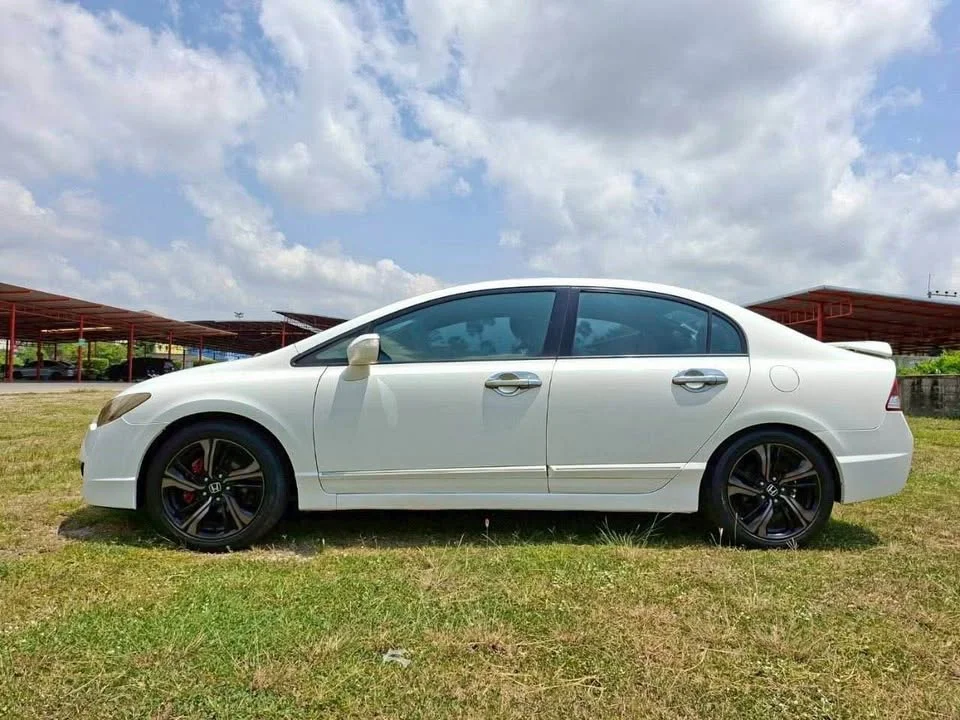 2010 Honda Civic VIII 2