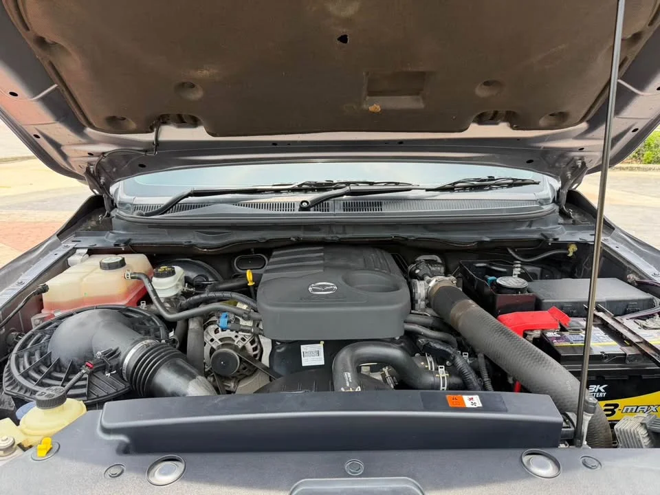 2013 Mazda BT-Series II 3