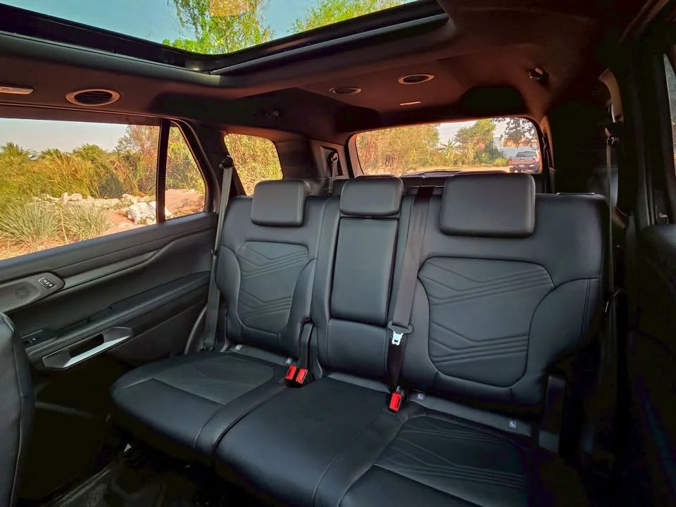 2022 Ford Everest III 3