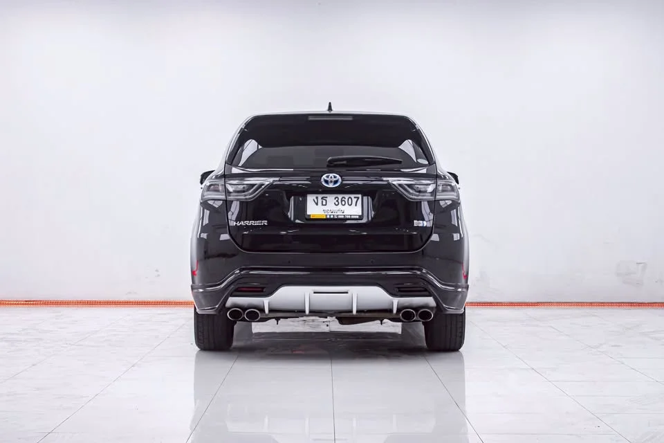 2014 Toyota Harrier III 3