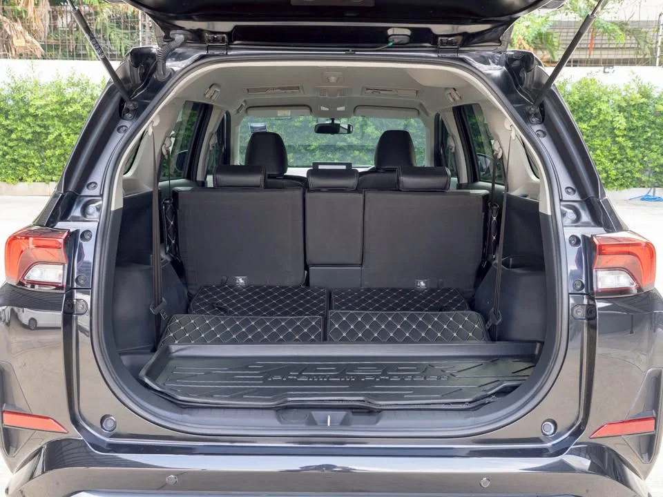 2023 Toyota Veloz III 2