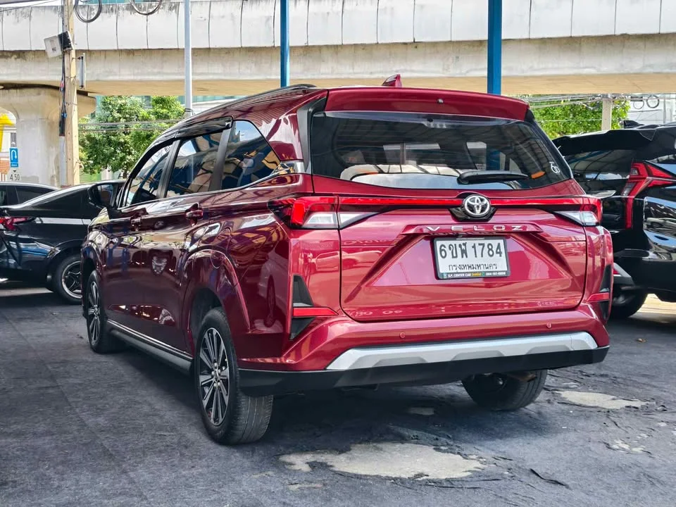 2022 Toyota Veloz III 2