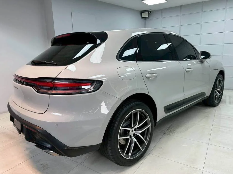 2023 Porsche Macan I 3