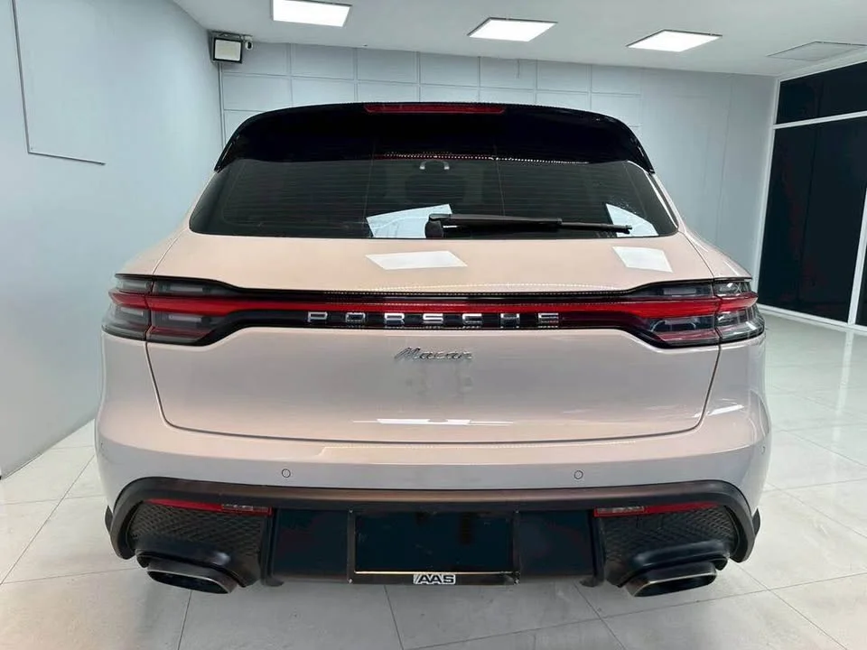 2023 Porsche Macan I 2