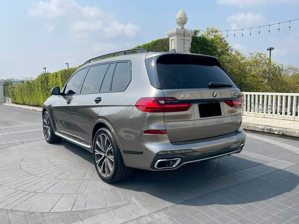 2022 BMW X7 G07 3