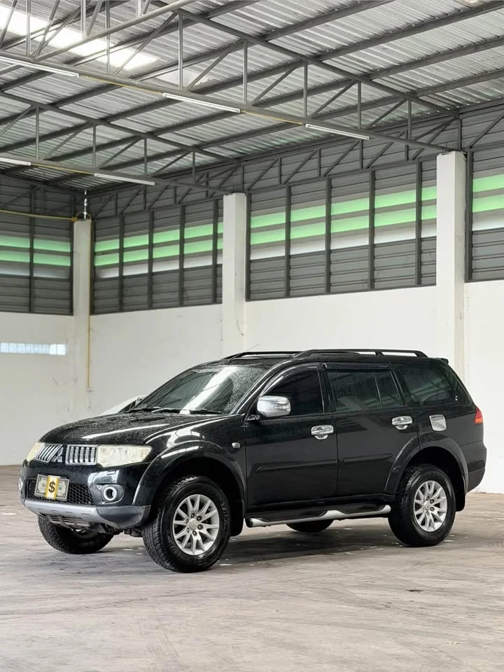 2011 Mitsubishi Pajero Sport II 3