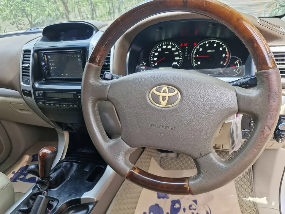 2003 Toyota Land Cruiser Prado J120 2