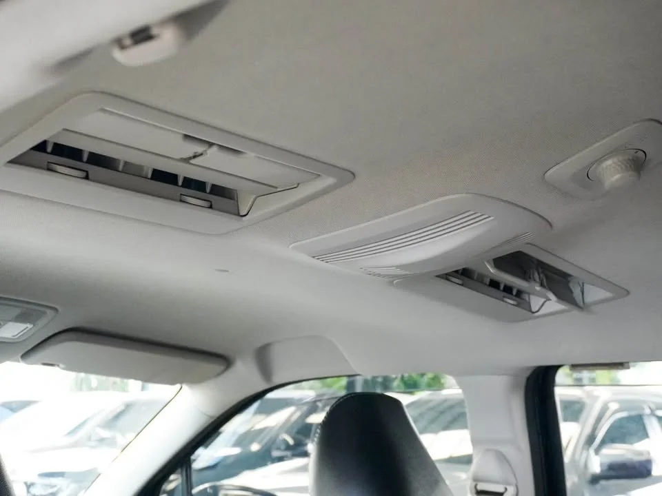 2023 Toyota Veloz III 2