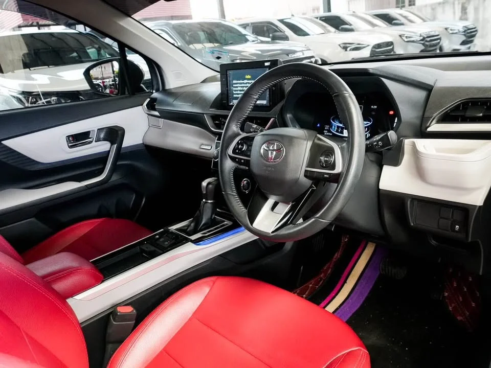 2023 Toyota Veloz III 3