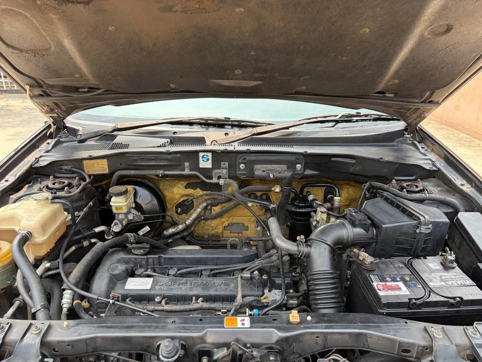 2004 Ford Escape I 2
