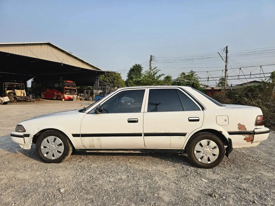 1999 Toyota Corolla Altis VI (E90) 2