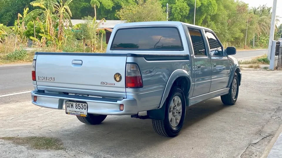 2002 Isuzu Faster Dragon Eyes III 2