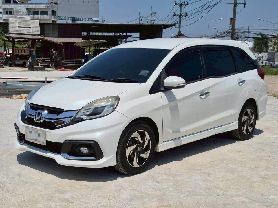 2014 Honda Mobilio II 3