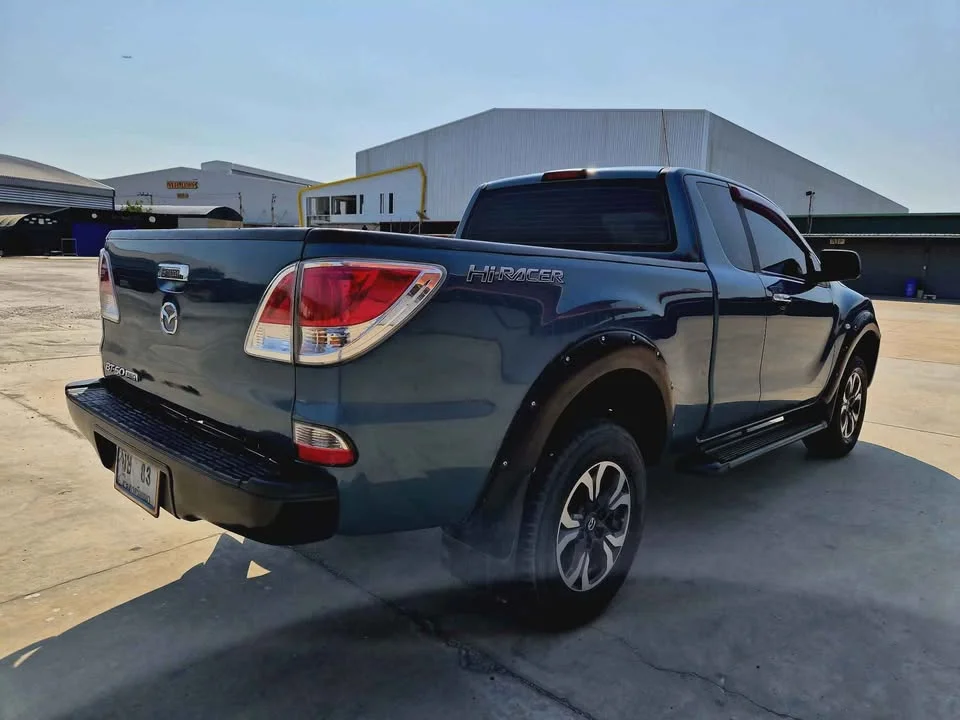 2015 Mazda BT-Series II 2