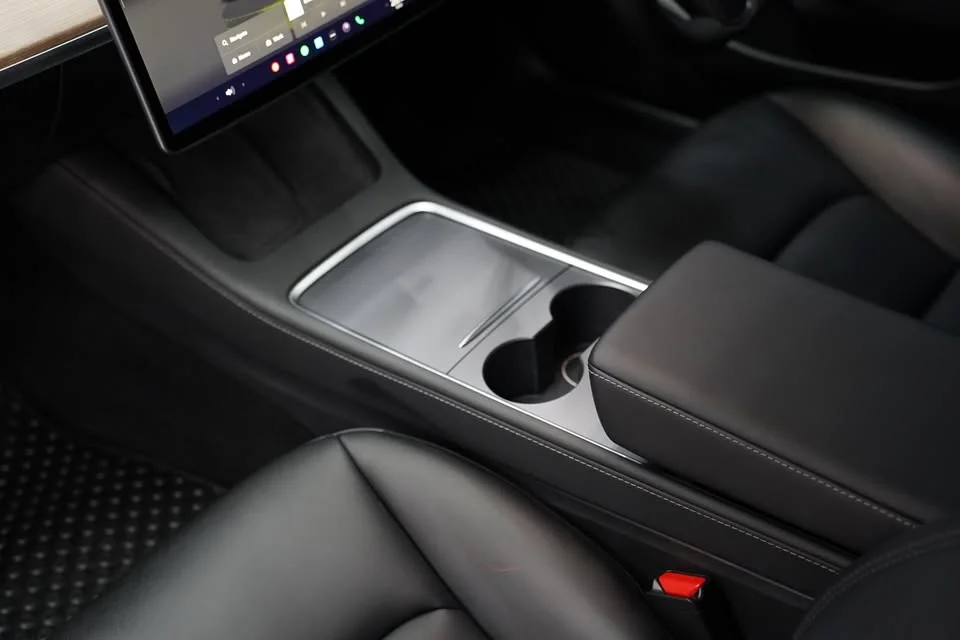 2022 Tesla Model 3 3