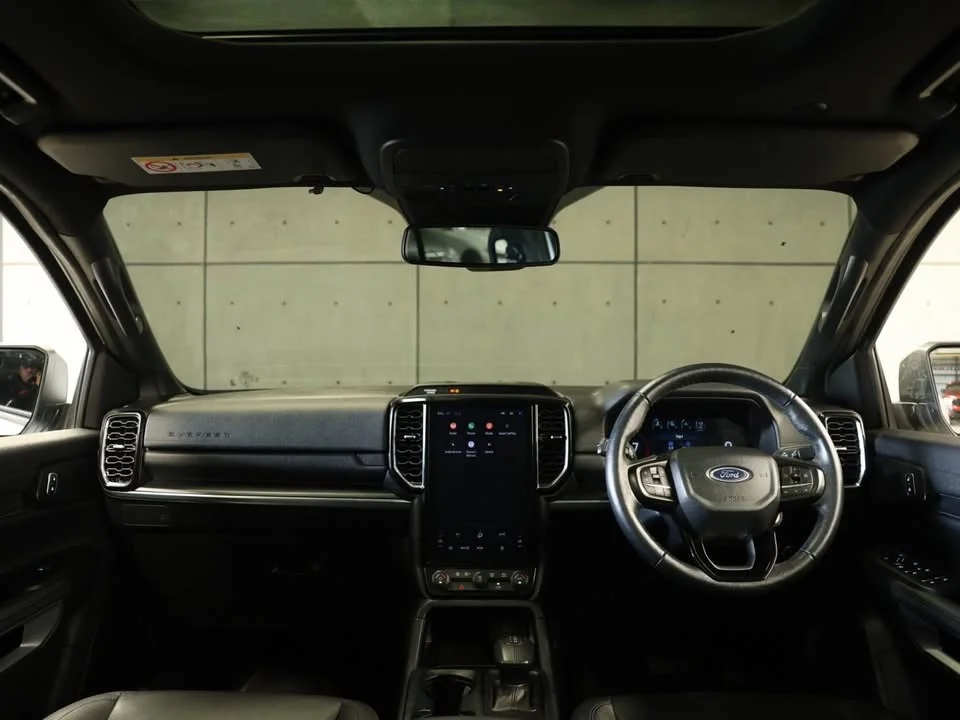 2022 Ford Everest III 3