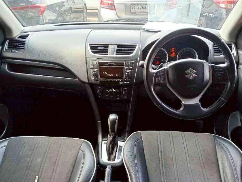 2017 Suzuki Swift II 3