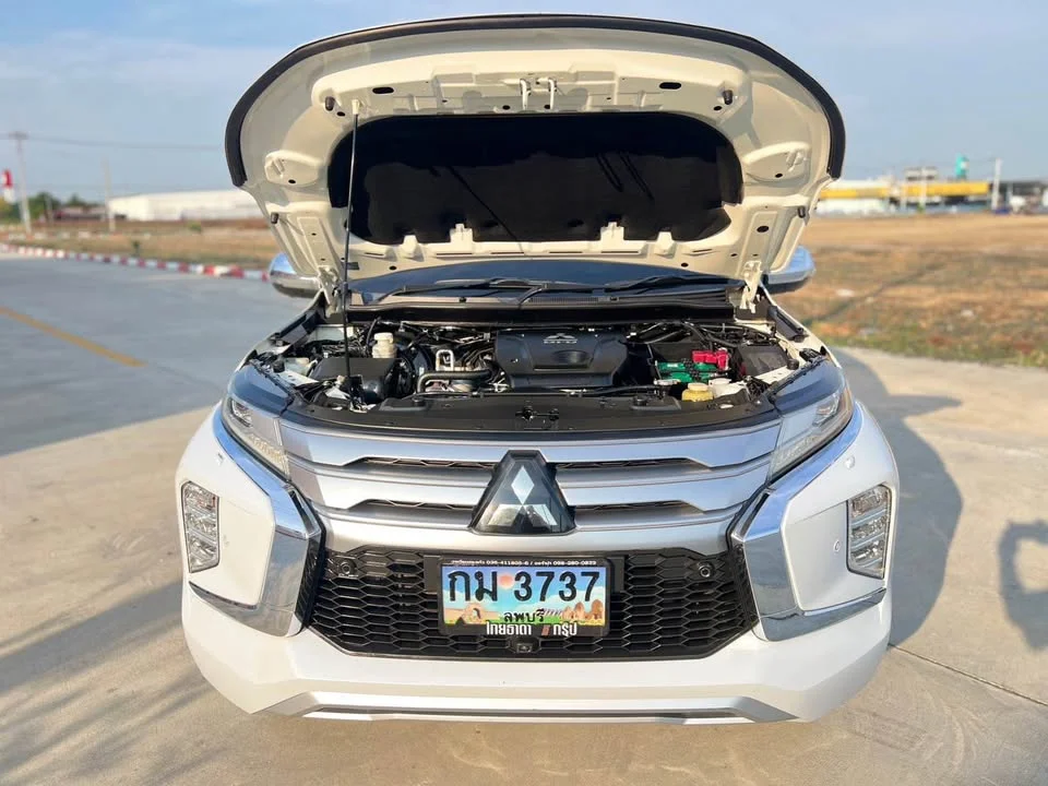 2020 Mitsubishi Pajero Sport III 2