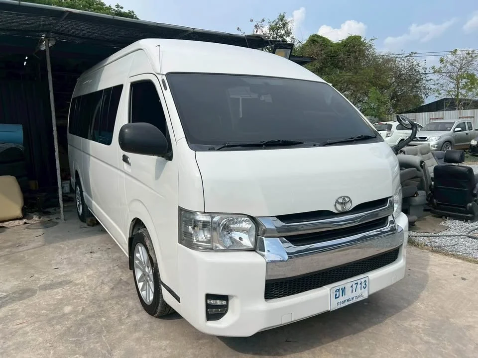 2009 Toyota Commuter V (H200) 2