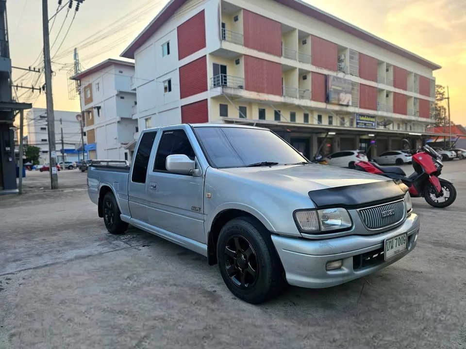 2002 Isuzu Faster Dragon Eyes III 3