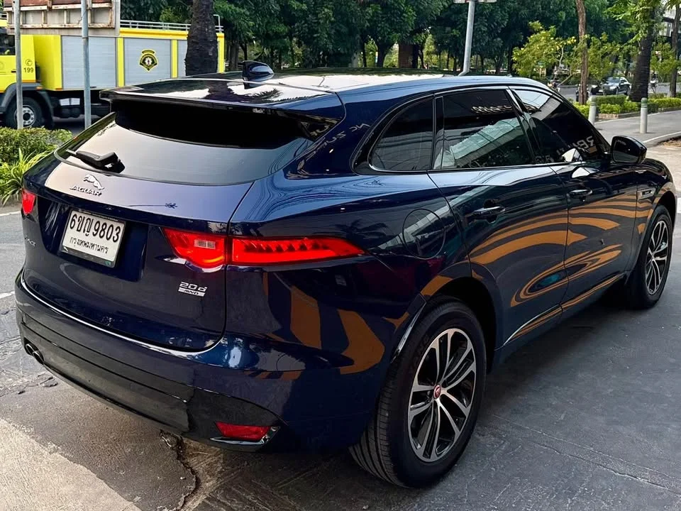 2017 Jaguar F-Pace X761 3