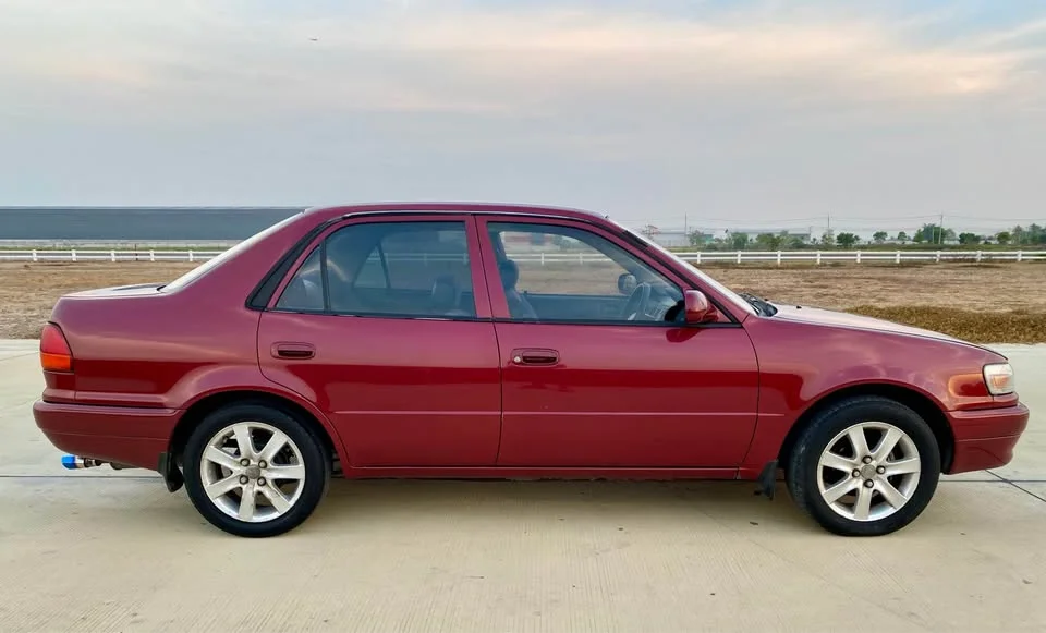 1998 Toyota Corolla Altis VIII (E110) 3