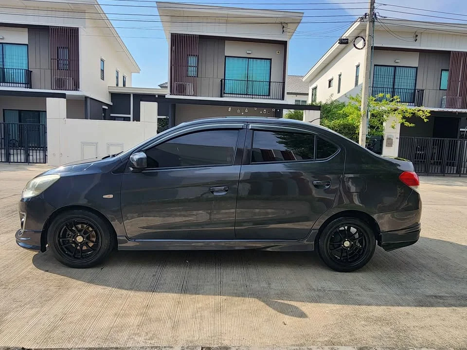 2013 Mitsubishi Attrage VI 2