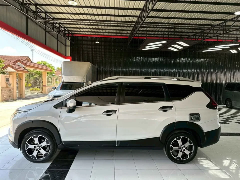 2020 Mitsubishi Xpander I 2