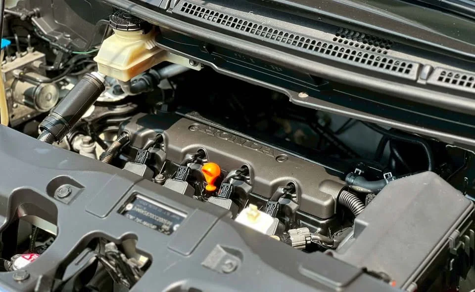 2012 Honda Stepwgn IV 2