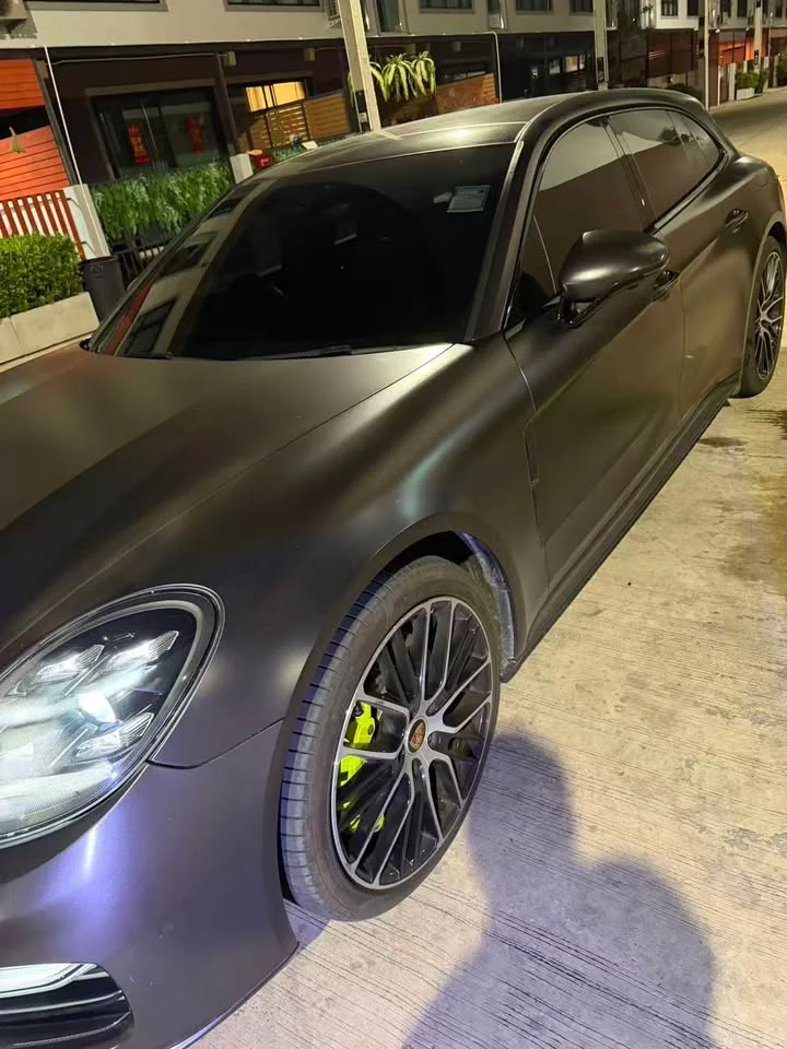 2023 Porsche Panamera II 3