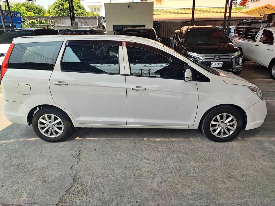 2012 Proton Exora 2