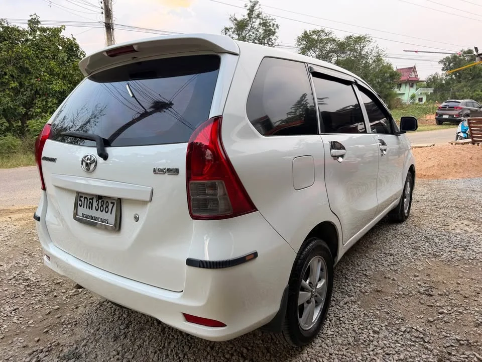 2012 Toyota Avanza II 3