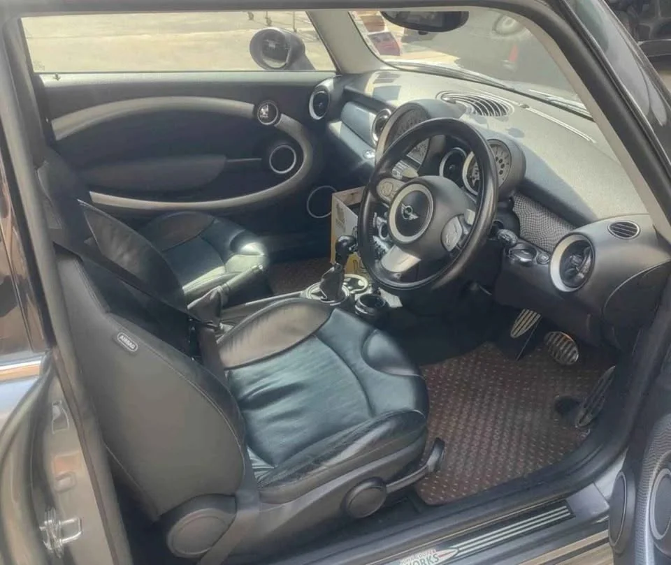 2009 Mini Hatch II 3
