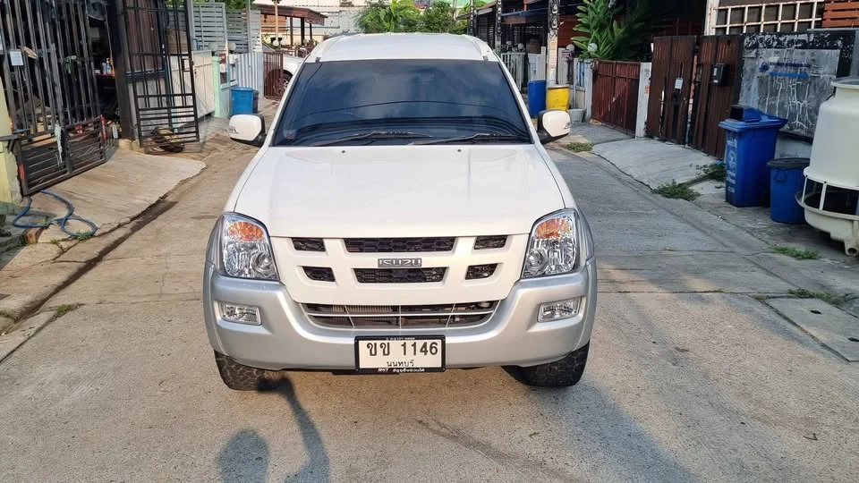 2006 Isuzu MU-7 2
